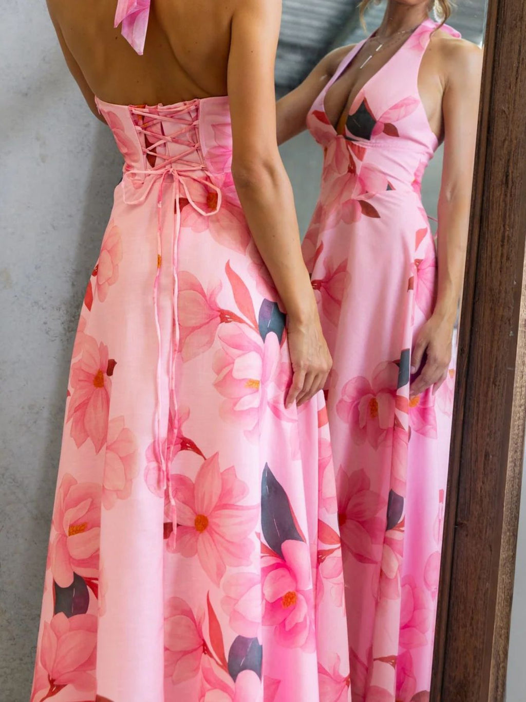 c029ee6a-adb6-483f-bcde-b9b53f67e43b-Max