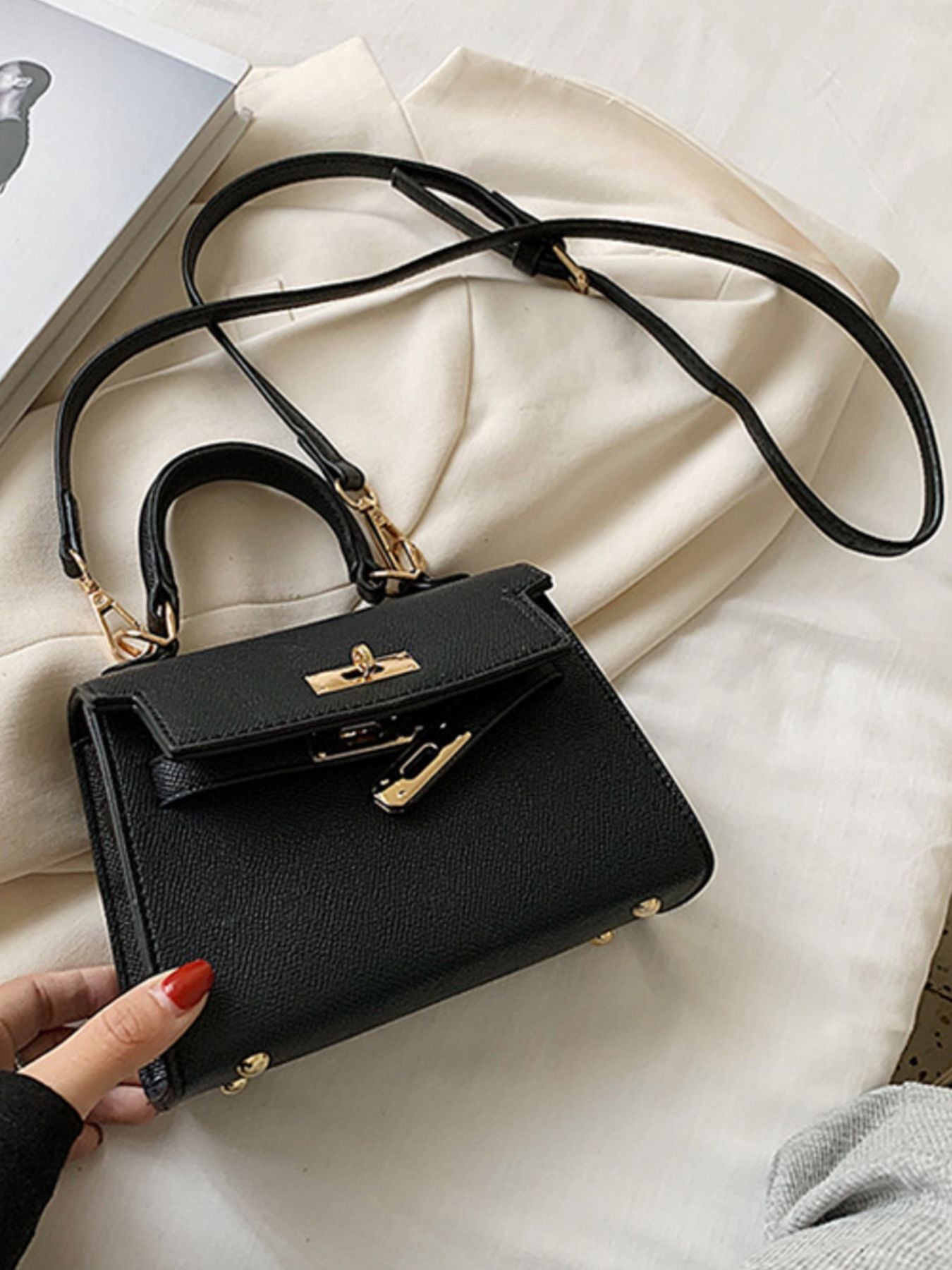 e6b556f9-c825-454c-bd8c-5bc2379d69c3-Max